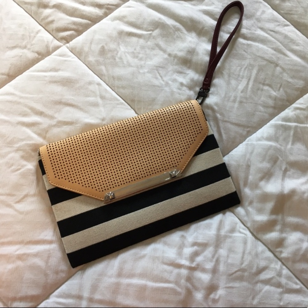 Stella & Dot wristlet striped purse
